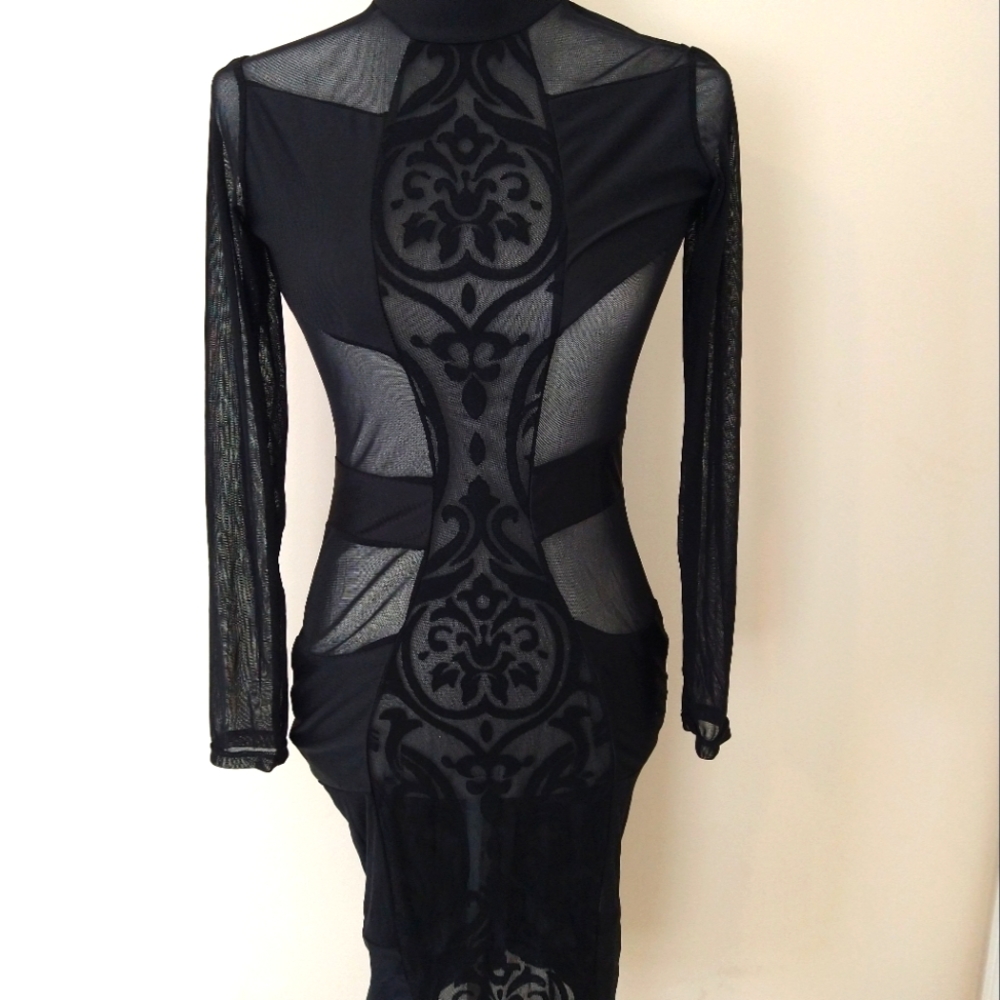 MAKE OFFER🔥 Black Dress With Long Sleeves | See Through Medium Sized